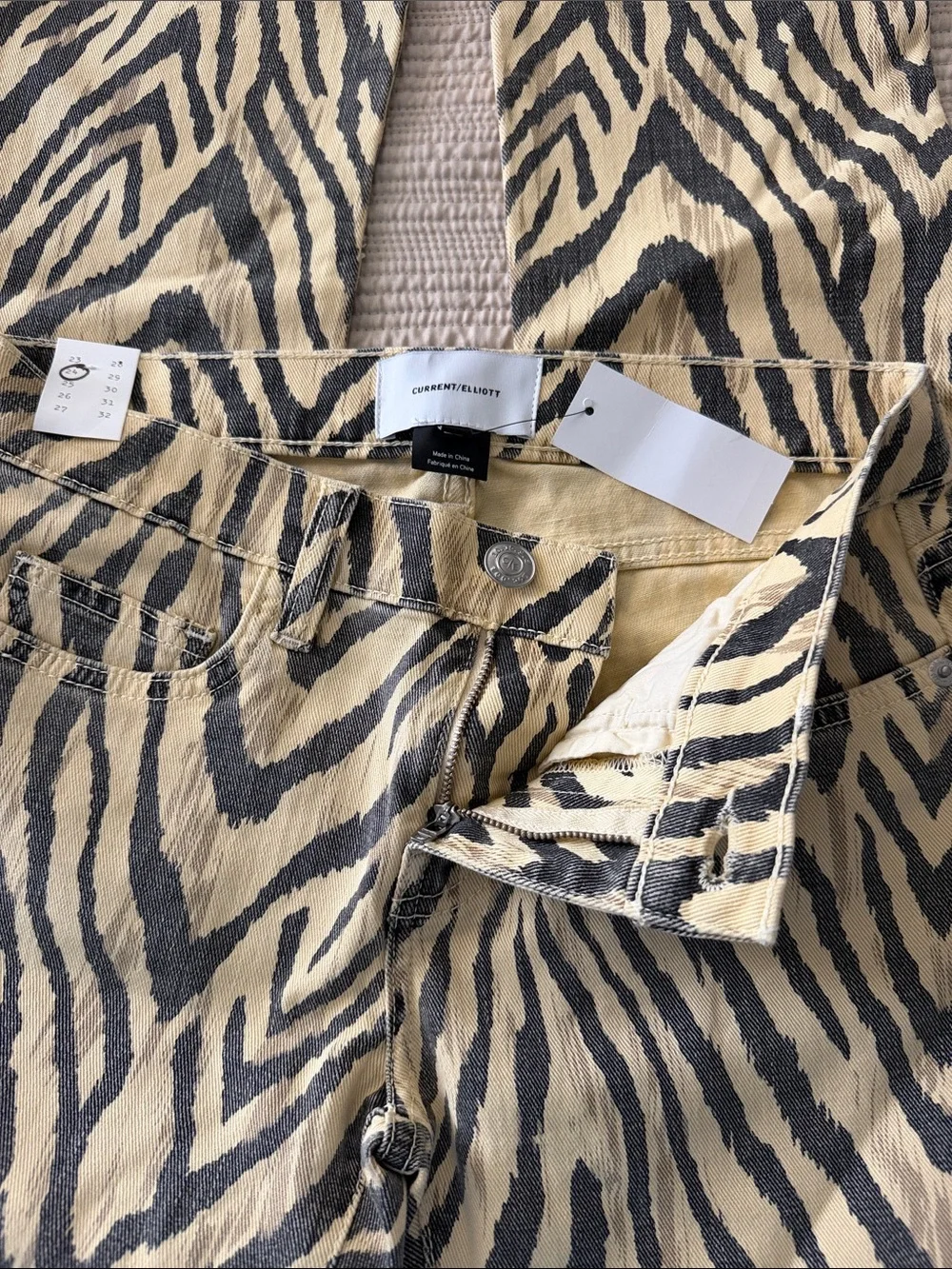Current/Elliott The Ruby Crop in Natural Zebra Print jeans | Sz 24
